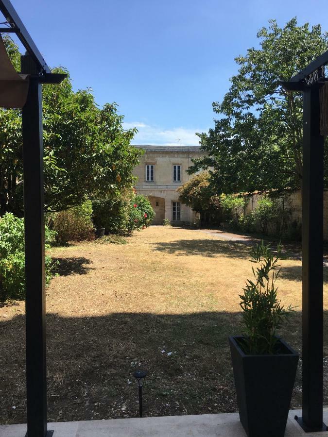 Apartamento Le Marvel Centre La Breche Wifi Vue Jardin Niort Exterior foto