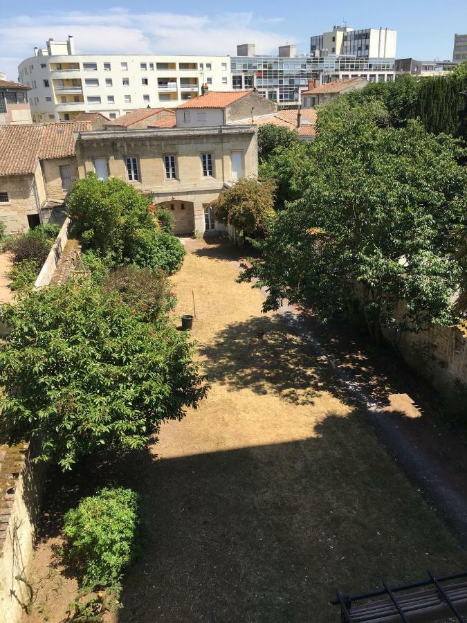 Apartamento Le Marvel Centre La Breche Wifi Vue Jardin Niort Exterior foto